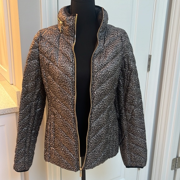 Michael Kors Jackets & Blazers - Michael Kors leopard print with hidden hood. size Small